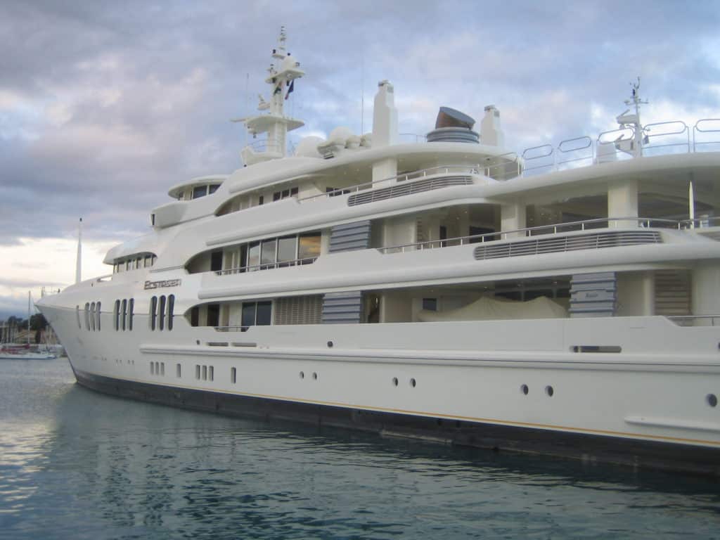 Yacht Ecstasea 01