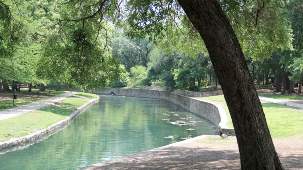 Photo of Brackenridge Park in Texas